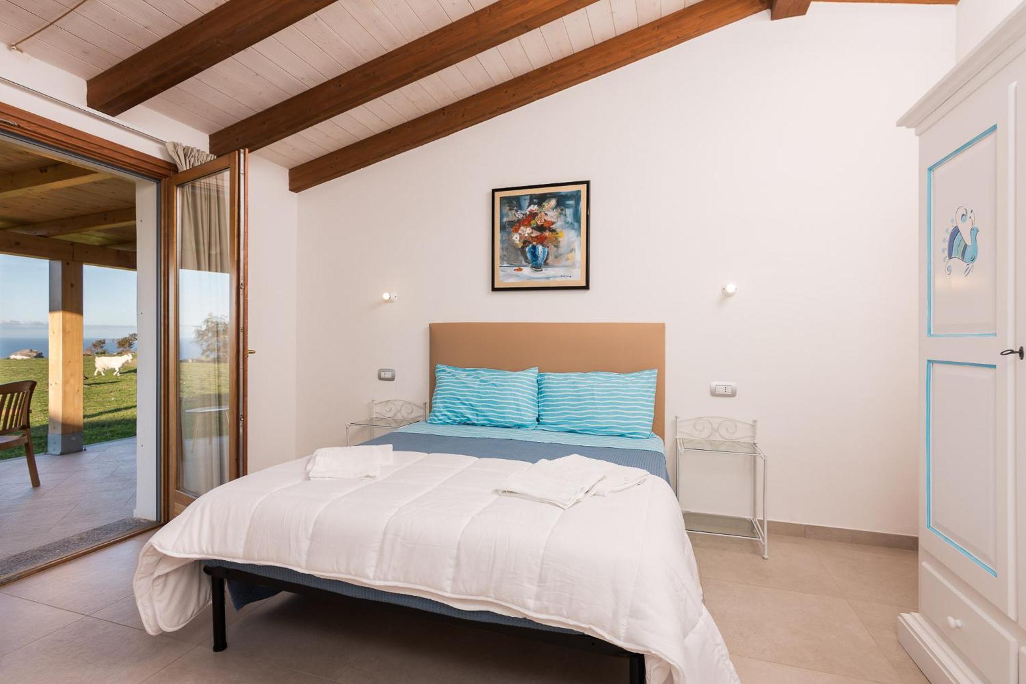 New Suites Sea View Sardinia, 카스텔사르도 외부 사진